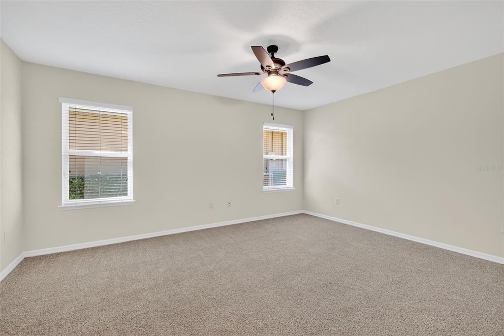 For Sale: $325,000 (4 beds, 2 baths, 1976 Square Feet)