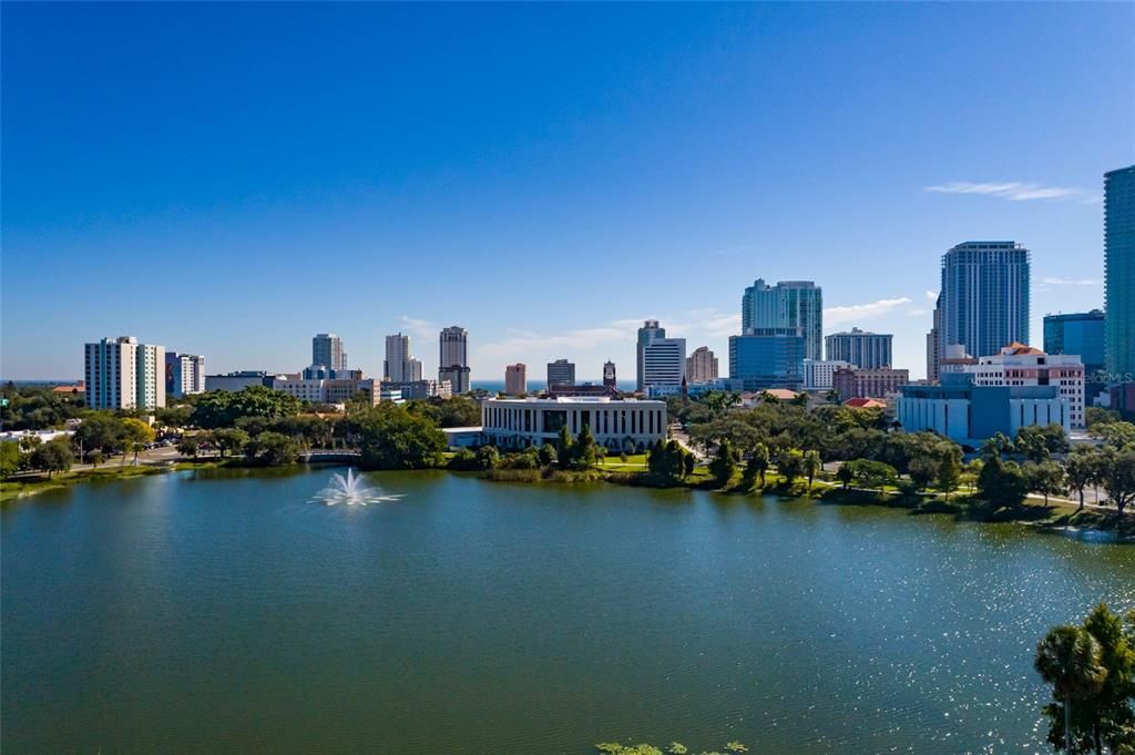 待售: $399,000 (2 贝兹, 2 浴室, 885 平方英尺)