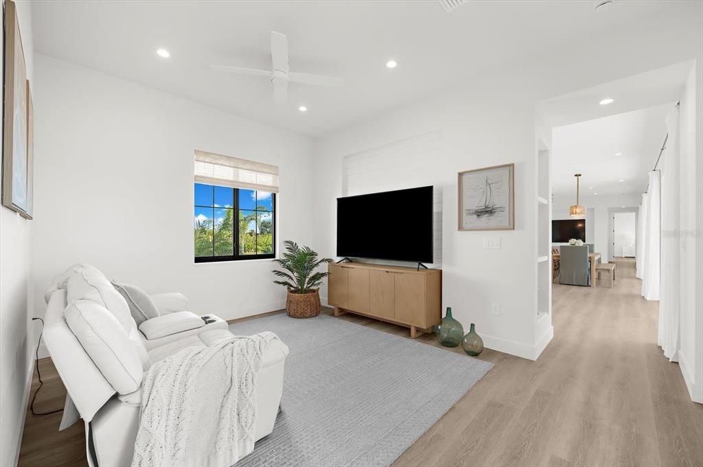 待售: $899,000 (3 贝兹, 2 浴室, 2293 平方英尺)