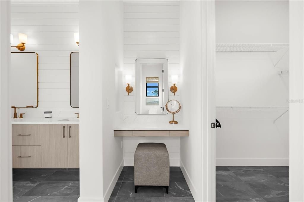 待售: $899,000 (3 贝兹, 2 浴室, 2293 平方英尺)