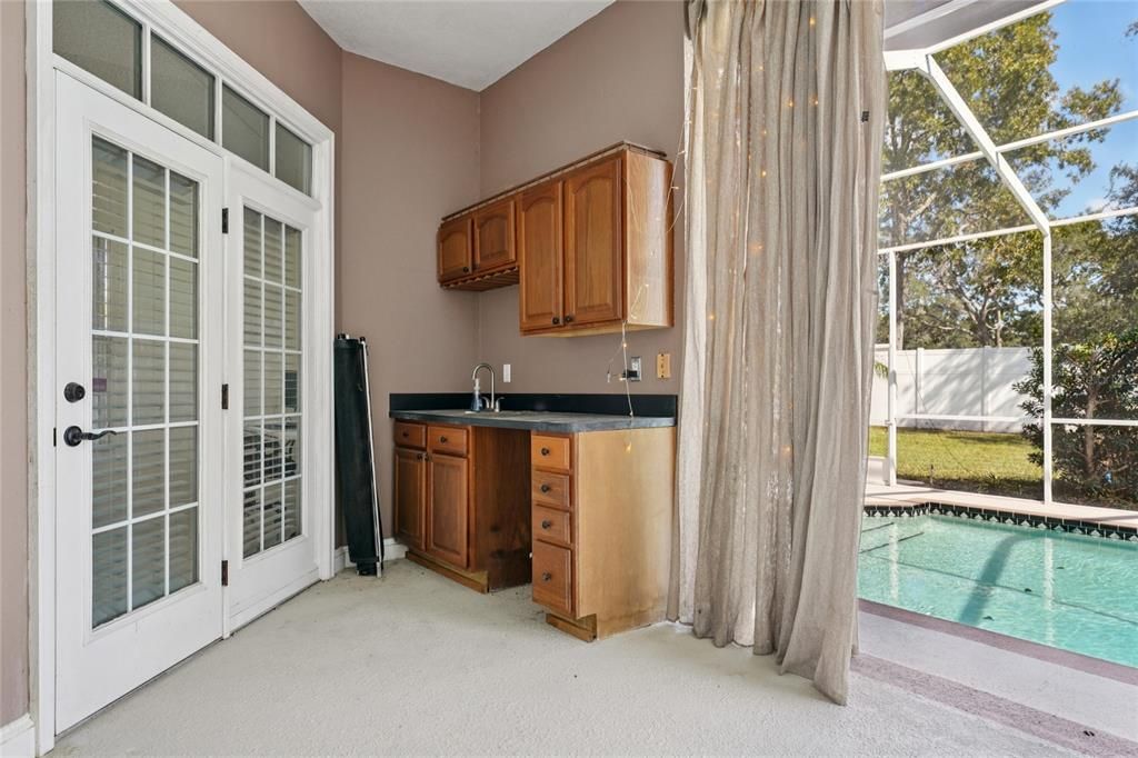 待售: $869,000 (5 贝兹, 3 浴室, 3834 平方英尺)