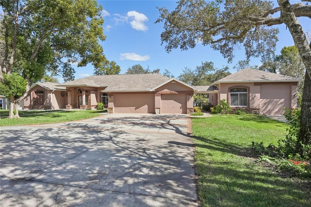 待售: $869,000 (5 贝兹, 3 浴室, 3834 平方英尺)