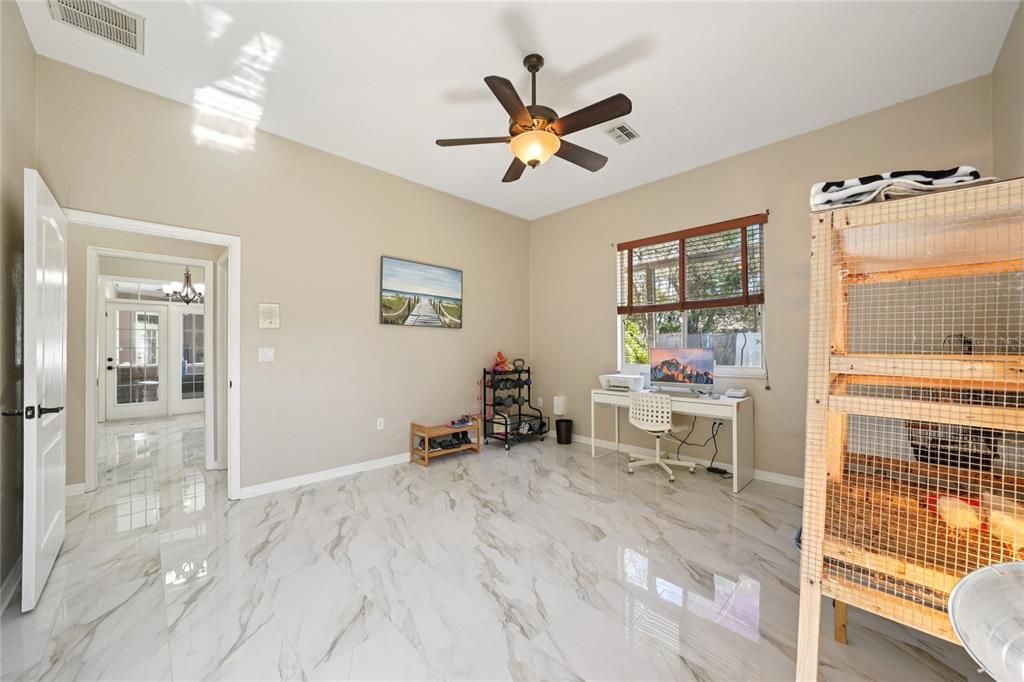 待售: $869,000 (5 贝兹, 3 浴室, 3834 平方英尺)