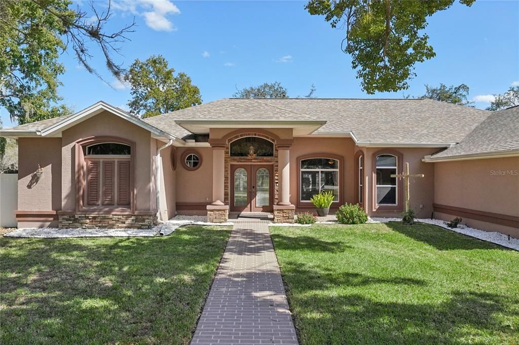 待售: $869,000 (5 贝兹, 3 浴室, 3834 平方英尺)