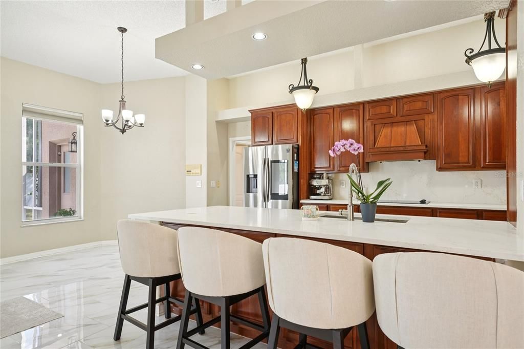 待售: $869,000 (5 贝兹, 3 浴室, 3834 平方英尺)