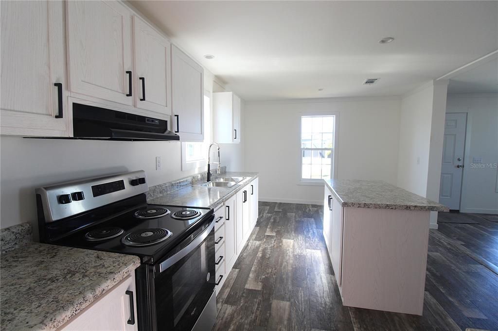 For Rent: $1,500 (2 beds, 2 baths, 624 Square Feet)