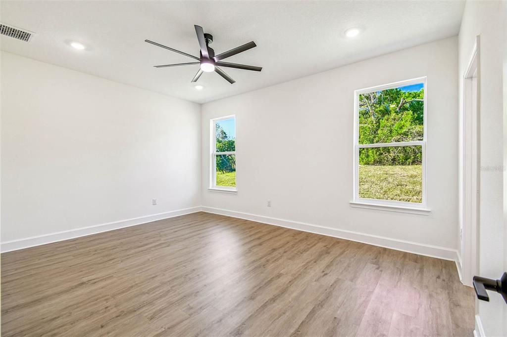 Active With Contract: $415,000 (4 beds, 3 baths, 2061 Square Feet)