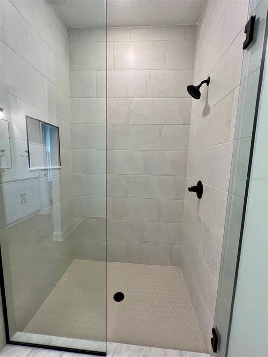 Active With Contract: $415,000 (4 beds, 3 baths, 2061 Square Feet)