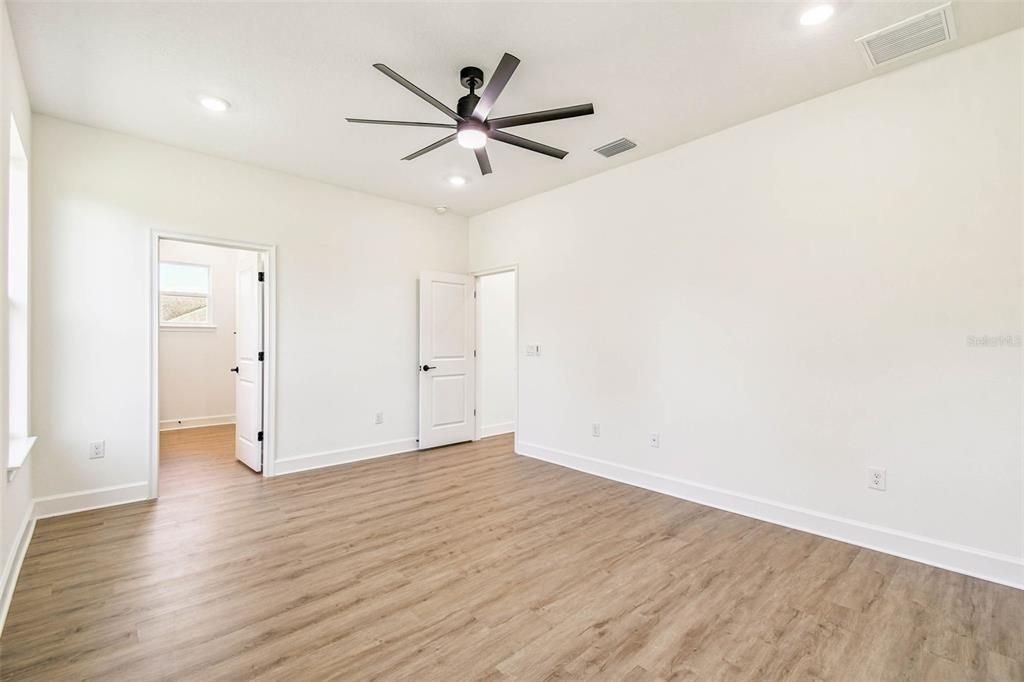 Active With Contract: $415,000 (4 beds, 3 baths, 2061 Square Feet)