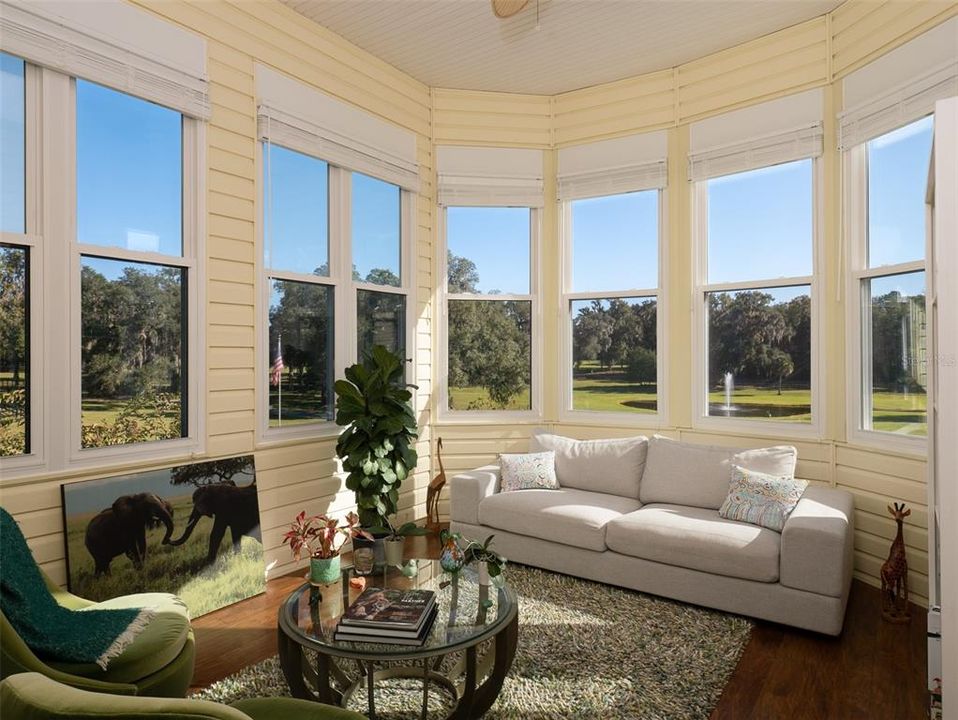 En Venta: $4,395,000 (4 camas, 3 baños, 2338 Pies cuadrados)