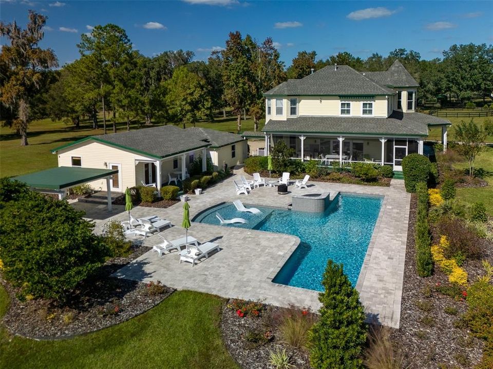 En Venta: $4,395,000 (4 camas, 3 baños, 2338 Pies cuadrados)