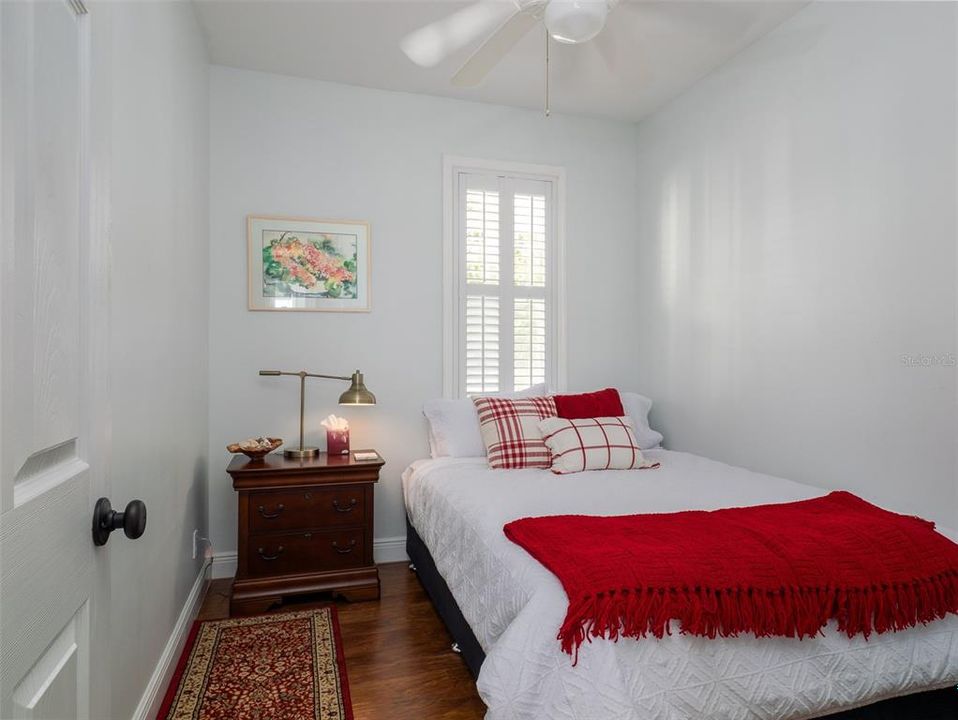 En Venta: $4,395,000 (4 camas, 3 baños, 2338 Pies cuadrados)