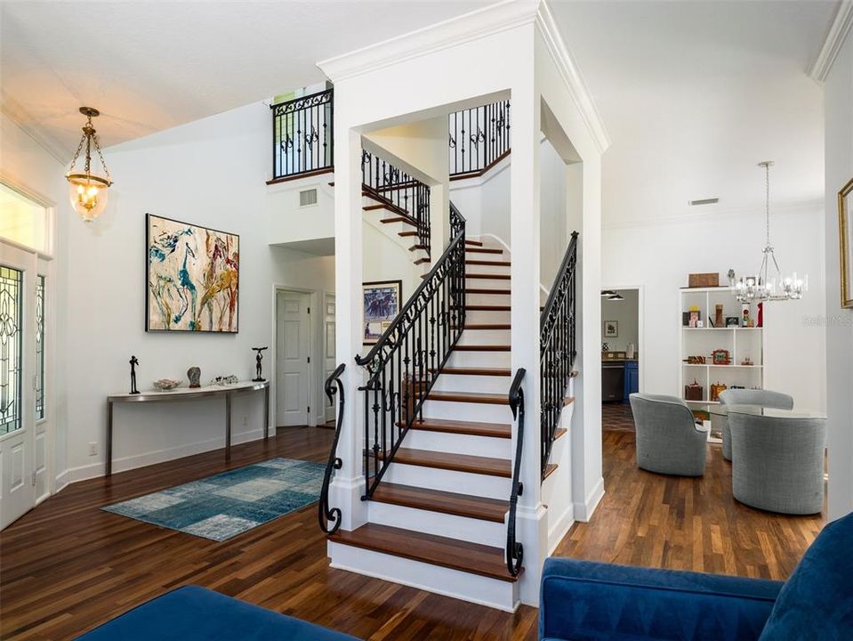 En Venta: $4,395,000 (4 camas, 3 baños, 2338 Pies cuadrados)