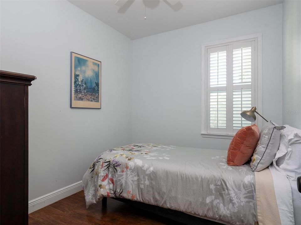 En Venta: $4,395,000 (4 camas, 3 baños, 2338 Pies cuadrados)