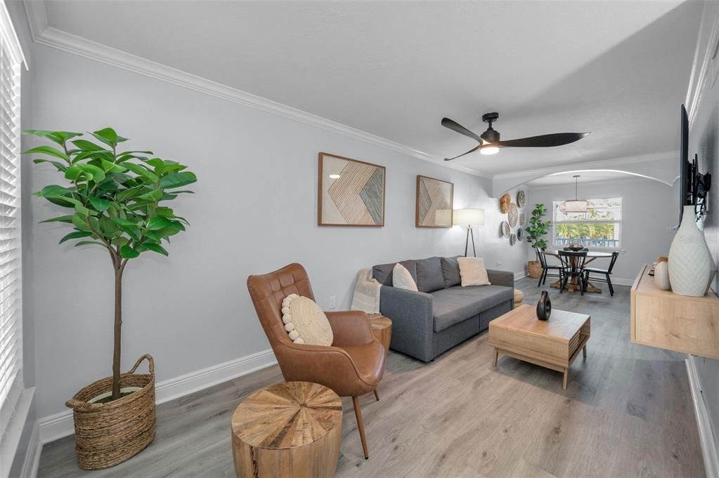 En Venta: $379,000 (1 camas, 1 baños, 735 Pies cuadrados)