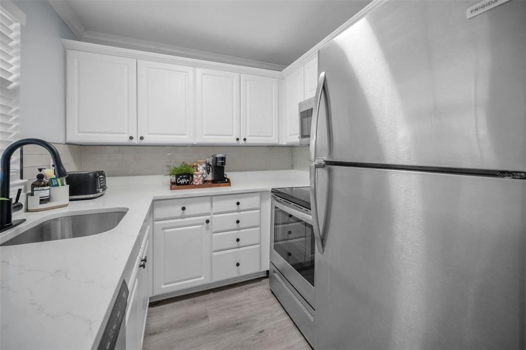 En Venta: $379,000 (1 camas, 1 baños, 735 Pies cuadrados)