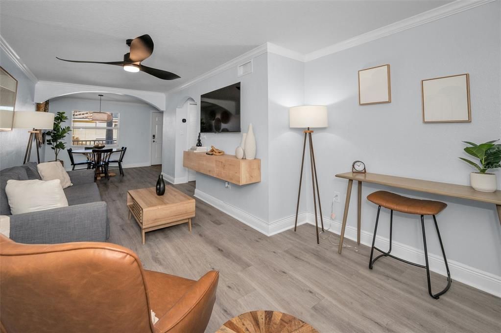 En Venta: $379,000 (1 camas, 1 baños, 735 Pies cuadrados)