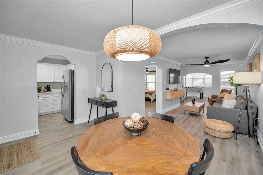 En Venta: $379,000 (1 camas, 1 baños, 735 Pies cuadrados)