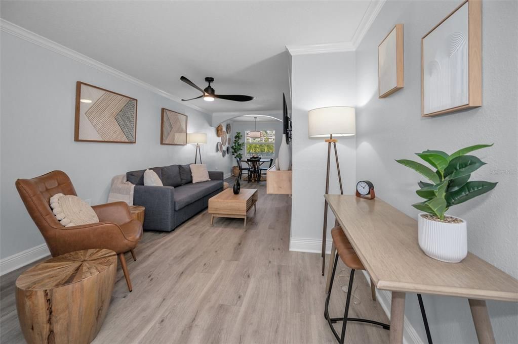 En Venta: $379,000 (1 camas, 1 baños, 735 Pies cuadrados)