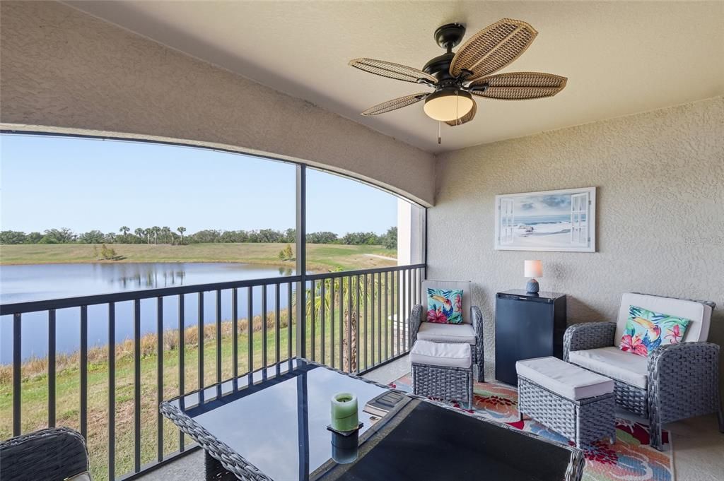 На продажу: $419,000 (2 спален, 2 ванн, 1329 Квадратных фут)