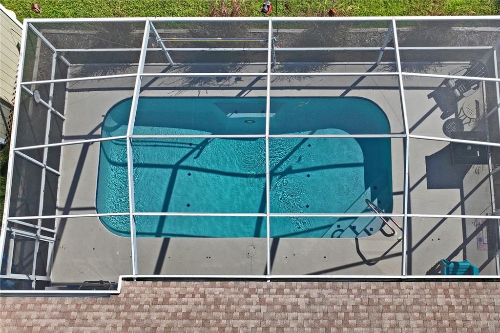 Active With Contract: $309,000 (3 beds, 2 baths, 1261 Square Feet)