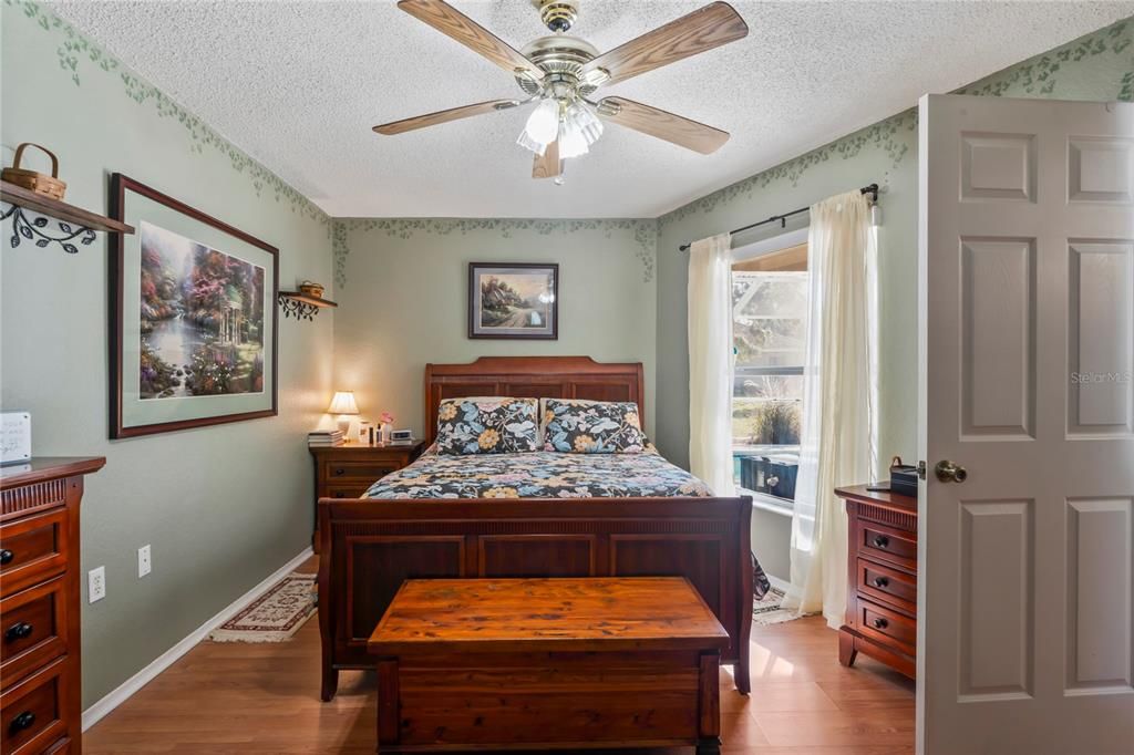 Active With Contract: $309,000 (3 beds, 2 baths, 1261 Square Feet)