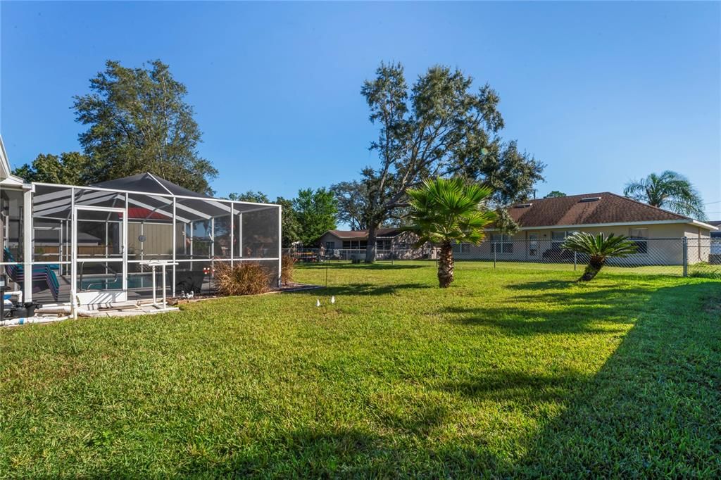 Active With Contract: $309,000 (3 beds, 2 baths, 1261 Square Feet)