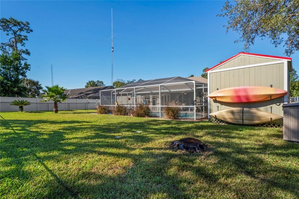 Active With Contract: $309,000 (3 beds, 2 baths, 1261 Square Feet)