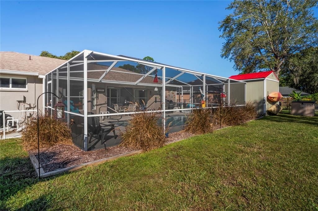 Active With Contract: $309,000 (3 beds, 2 baths, 1261 Square Feet)