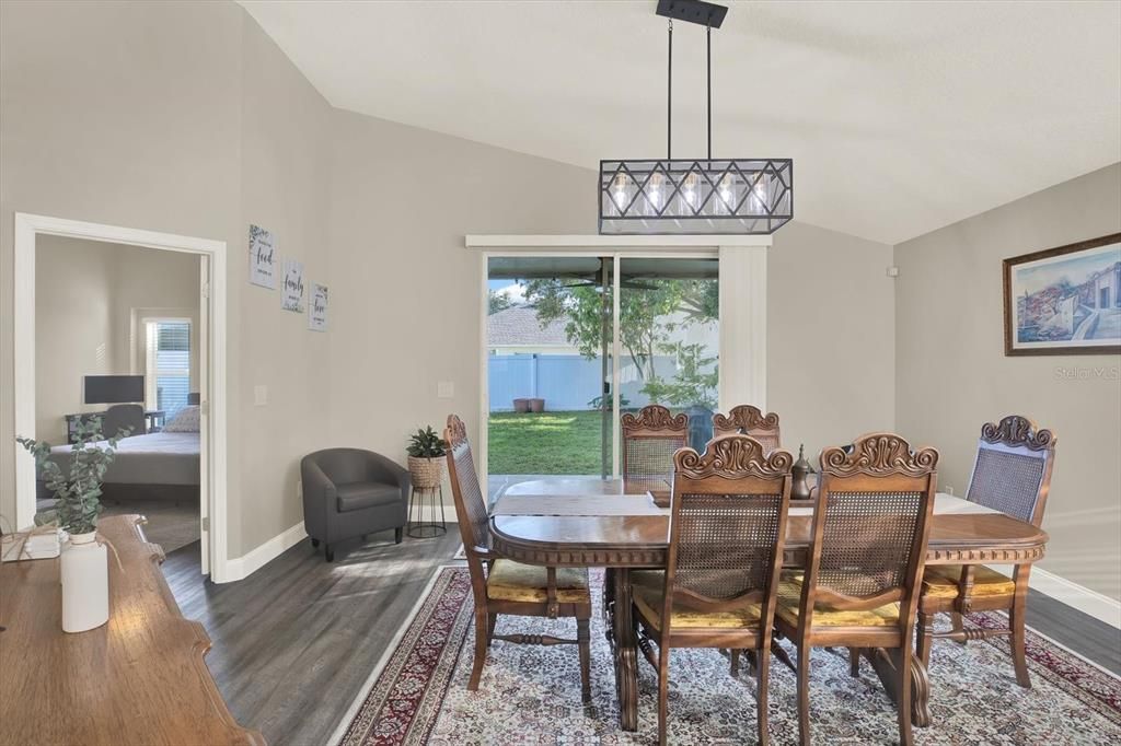 Active With Contract: $299,000 (3 beds, 2 baths, 1618 Square Feet)