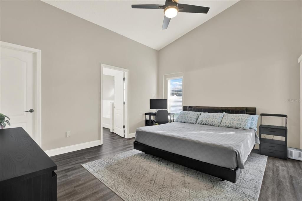 Active With Contract: $299,000 (3 beds, 2 baths, 1618 Square Feet)