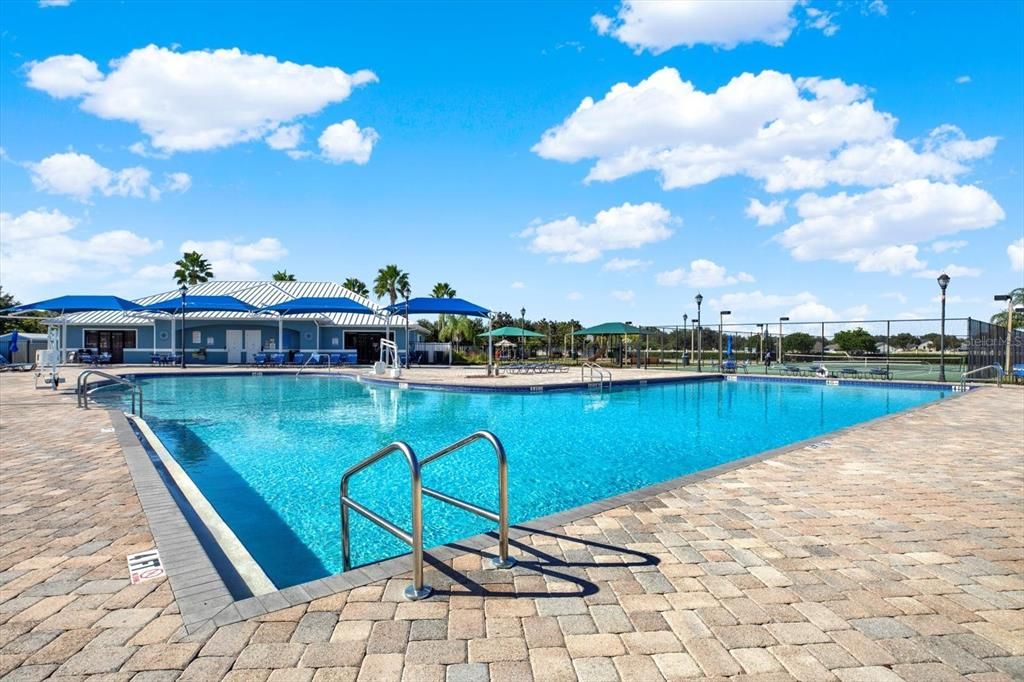 Active With Contract: $299,000 (3 beds, 2 baths, 1618 Square Feet)