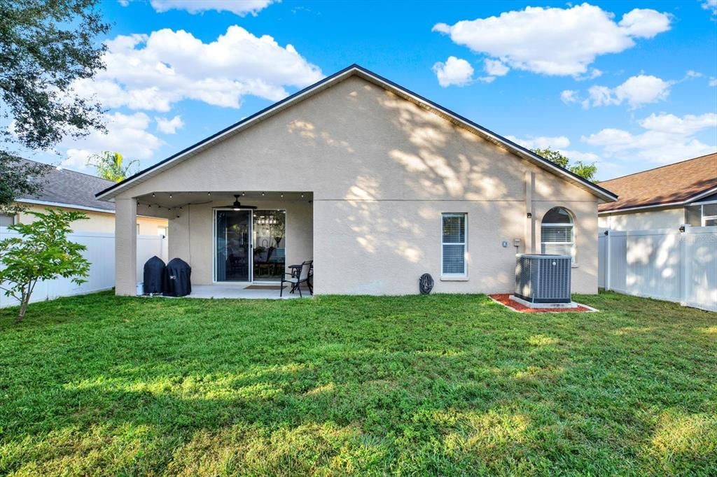 Active With Contract: $299,000 (3 beds, 2 baths, 1618 Square Feet)
