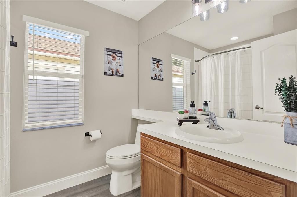 Active With Contract: $299,000 (3 beds, 2 baths, 1618 Square Feet)