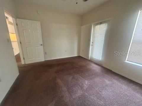 For Rent: $1,425 (1 beds, 1 baths, 734 Square Feet)
