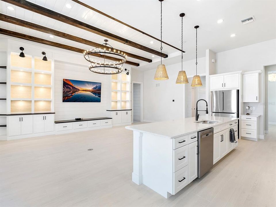 For Sale: $1,340,000 (3 beds, 3 baths, 2826 Square Feet)