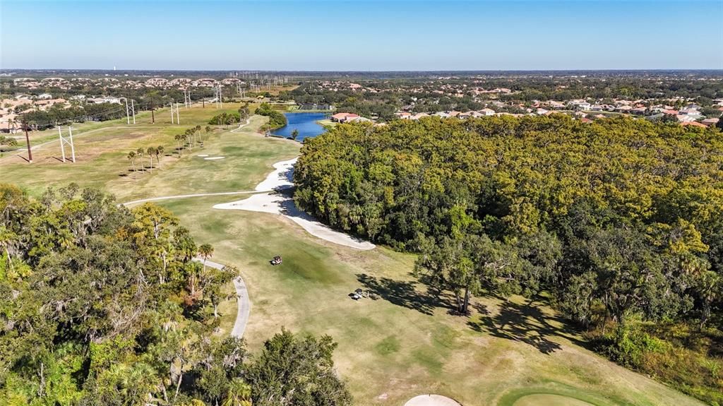 Под контрактом: $665,000 (4 спален, 3 ванн, 2443 Квадратных фут)