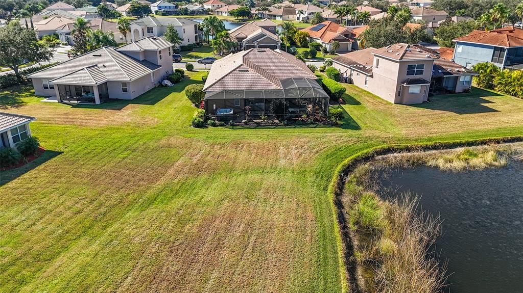 Под контрактом: $665,000 (4 спален, 3 ванн, 2443 Квадратных фут)