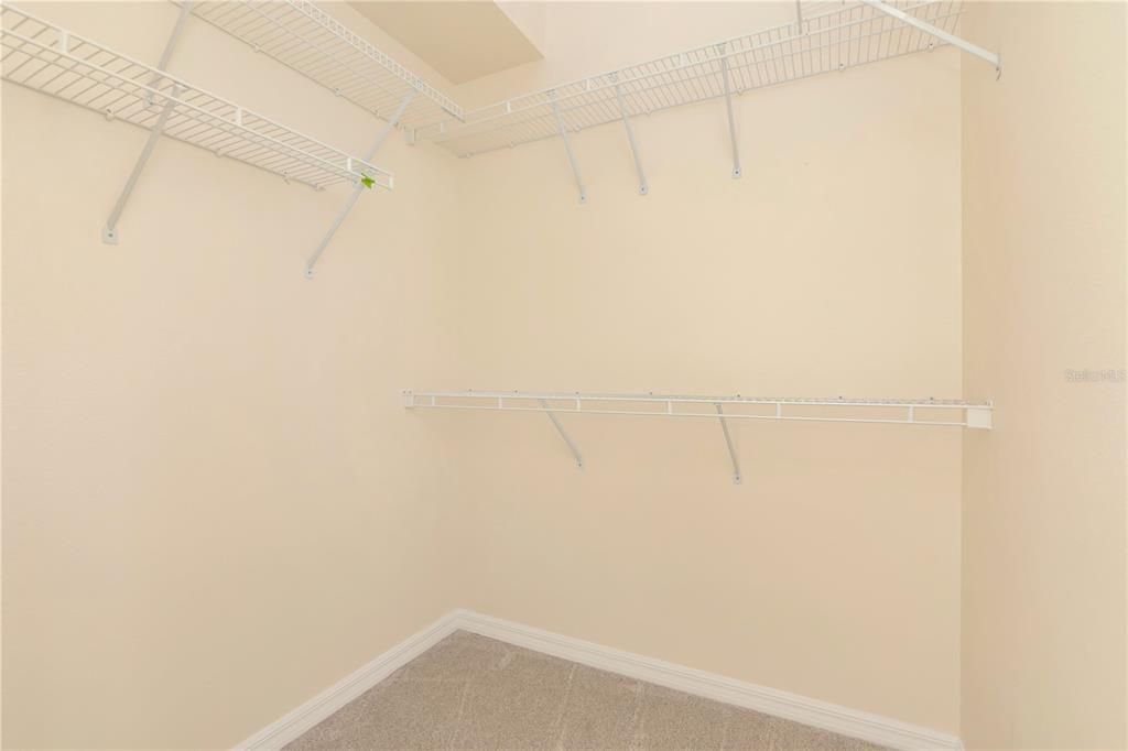 На продажу: $525,000 (3 спален, 2 ванн, 2048 Квадратных фут)