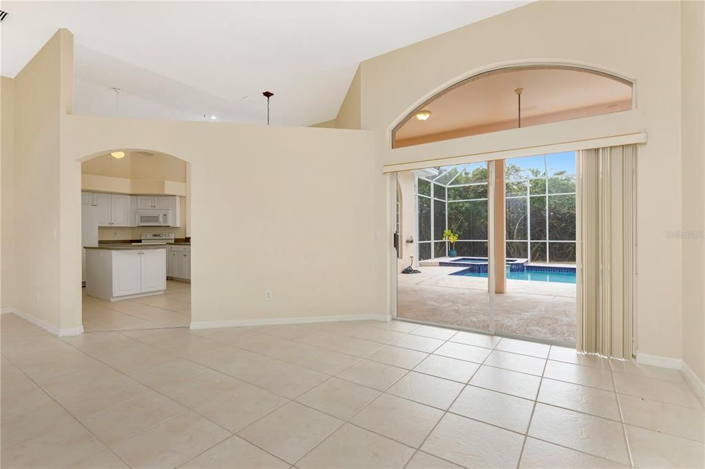 На продажу: $525,000 (3 спален, 2 ванн, 2048 Квадратных фут)