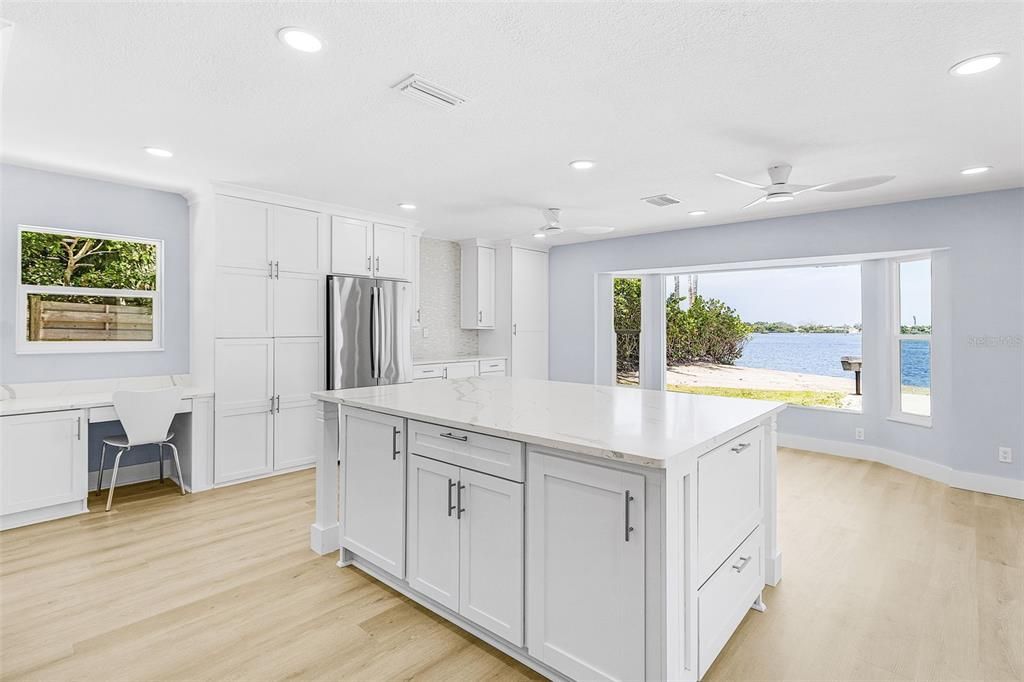 For Rent: $6,000 (2 beds, 3 baths, 1709 Square Feet)