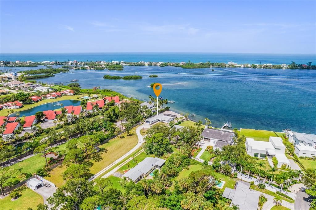 For Rent: $6,000 (2 beds, 3 baths, 1709 Square Feet)