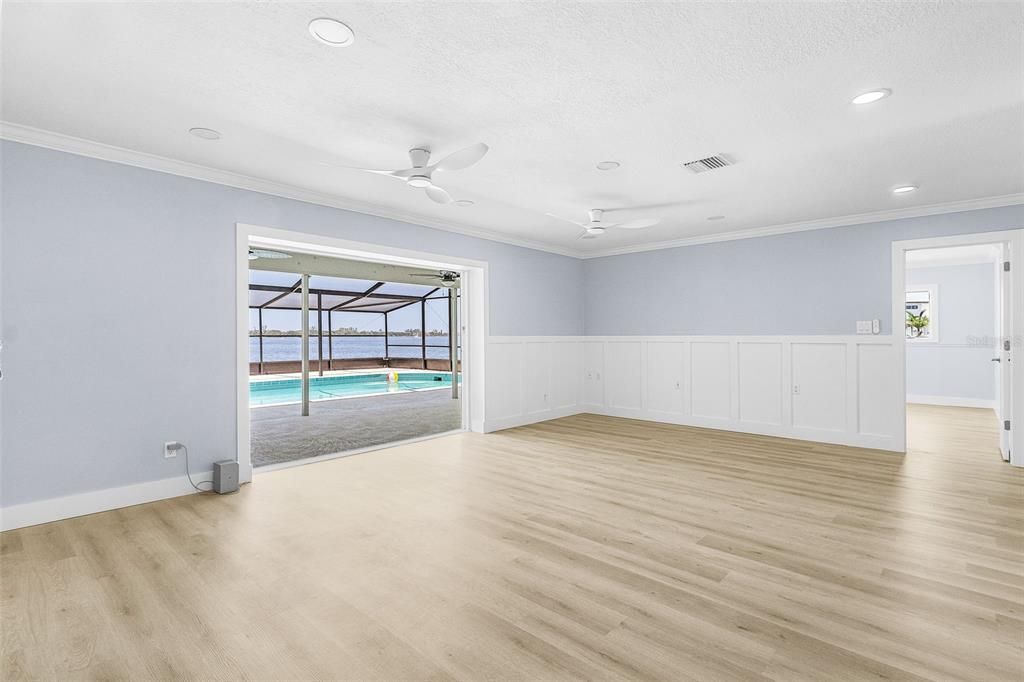 For Rent: $6,000 (2 beds, 3 baths, 1709 Square Feet)