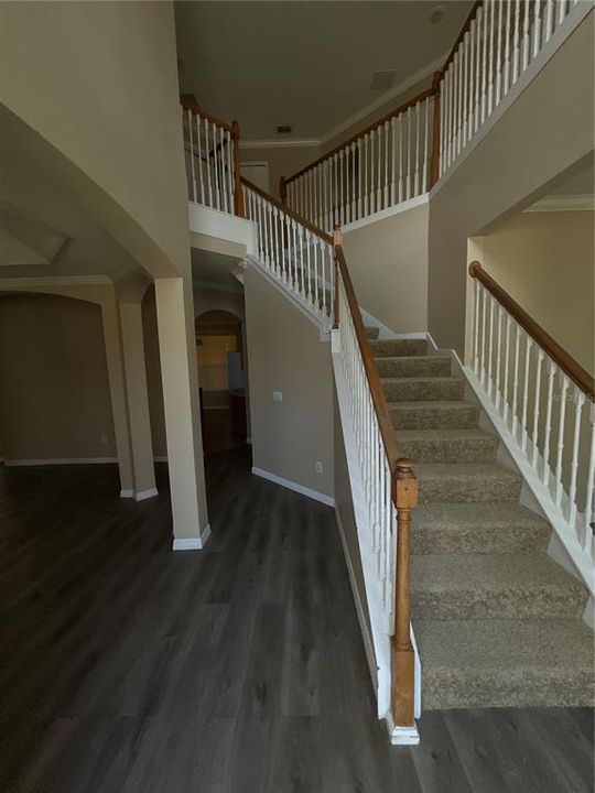 For Rent: $2,800 (5 beds, 3 baths, 2961 Square Feet)