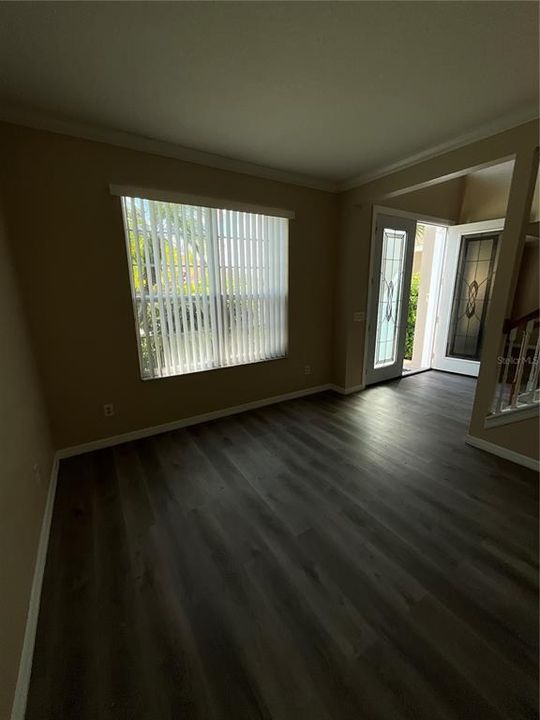 For Rent: $2,800 (5 beds, 3 baths, 2961 Square Feet)