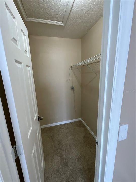 For Rent: $2,800 (5 beds, 3 baths, 2961 Square Feet)