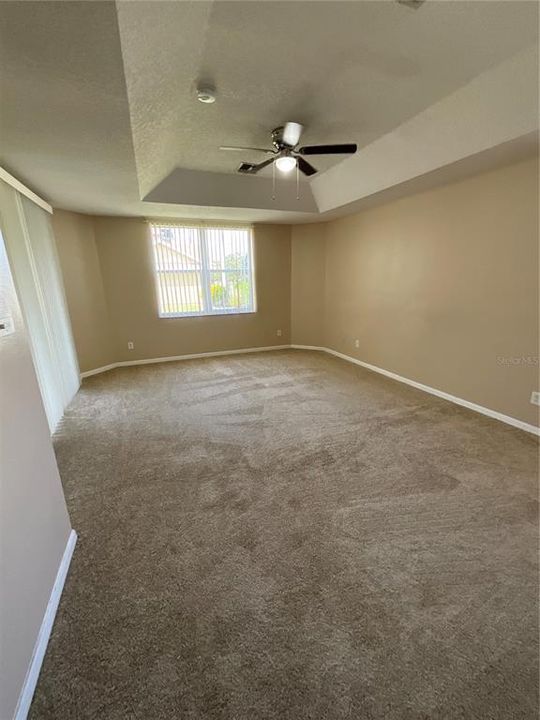 For Rent: $2,800 (5 beds, 3 baths, 2961 Square Feet)