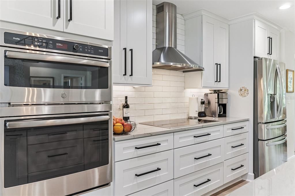 Active With Contract: $1,050,000 (3 beds, 2 baths, 2136 Square Feet)