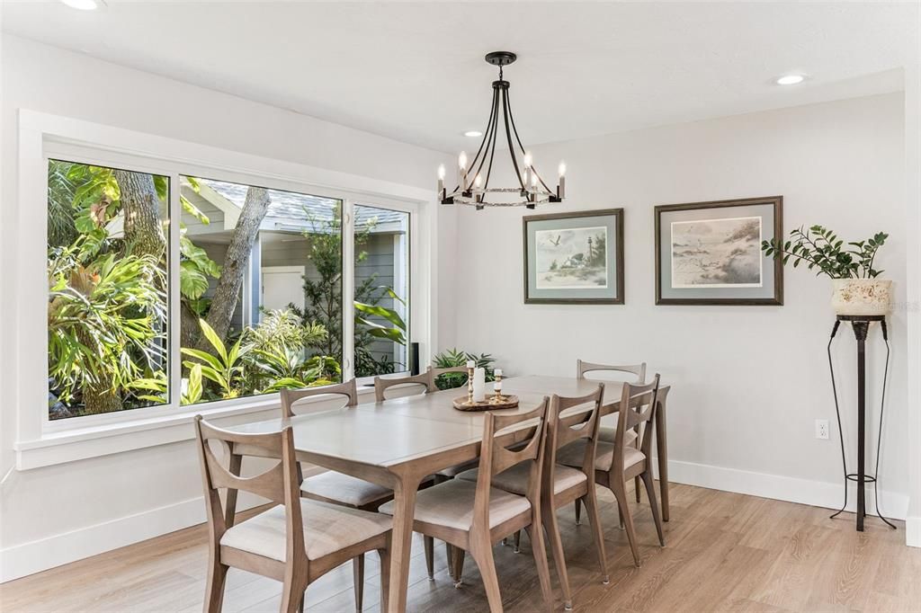 Active With Contract: $1,050,000 (3 beds, 2 baths, 2136 Square Feet)