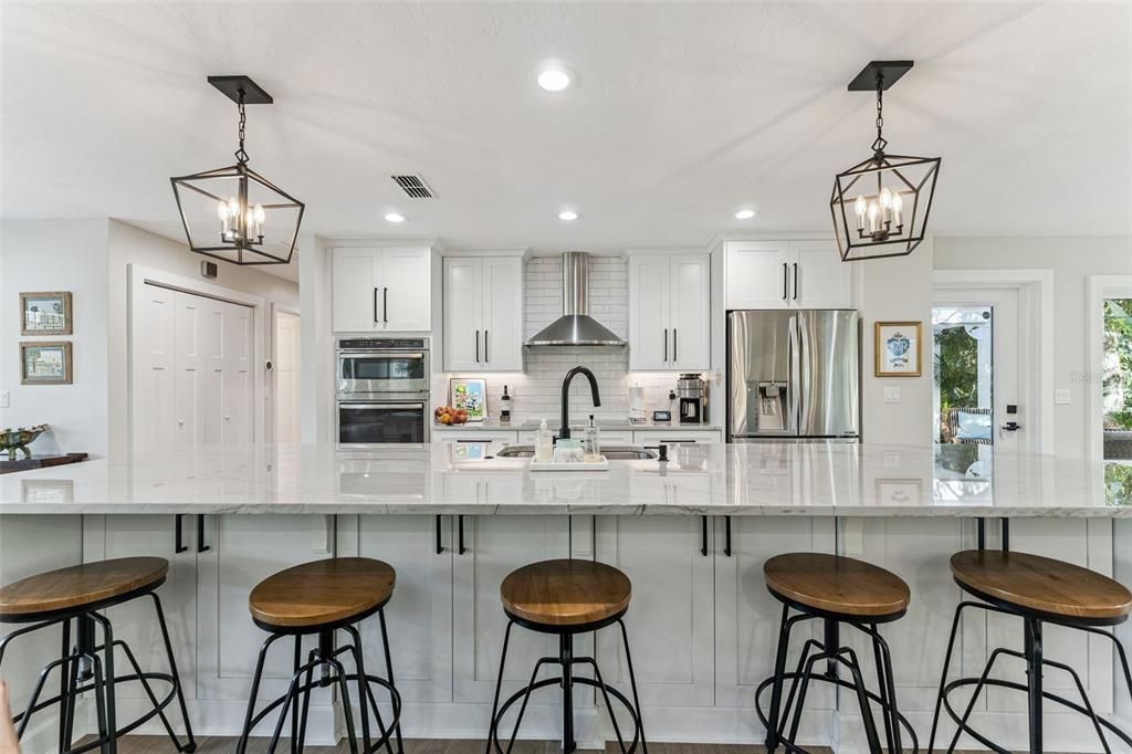 Active With Contract: $1,050,000 (3 beds, 2 baths, 2136 Square Feet)